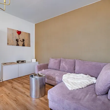 Boutique By Cosy Homes - Stylish And Quiet فيلاخ