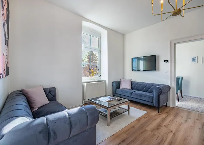 Boutique By Cosy Homes - Stylish And Quiet